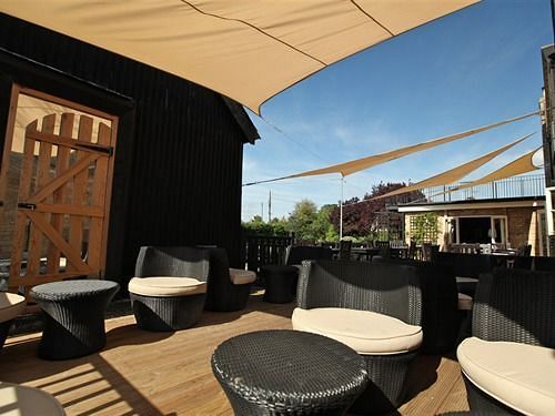 The Cadogan Arms Hotel Ingham  Ngoại thất bức ảnh